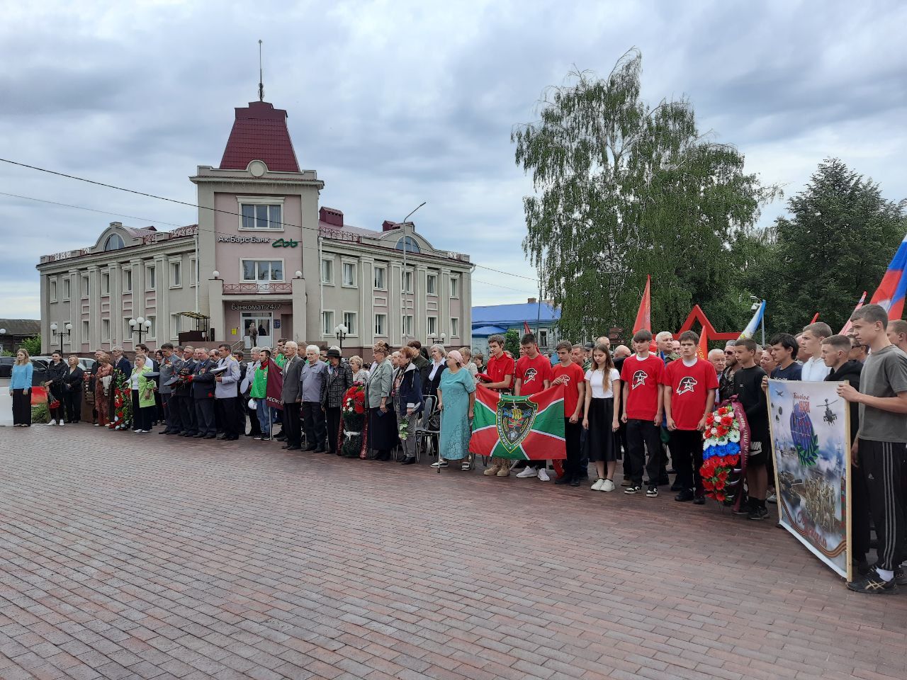 В Чистополе состоялся митинг, посвященный Дню памяти и скорби