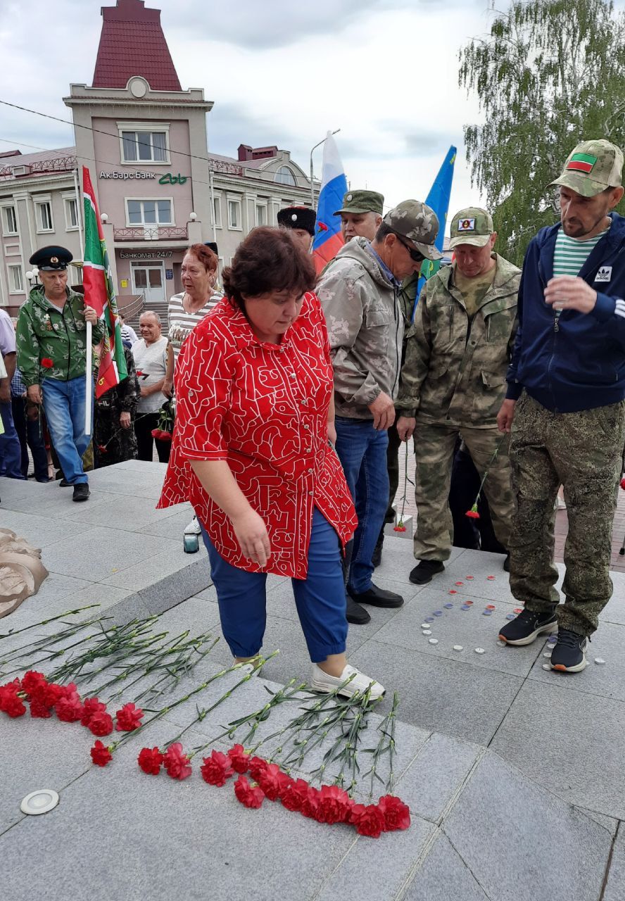 В Чистополе состоялся митинг, посвященный Дню памяти и скорби