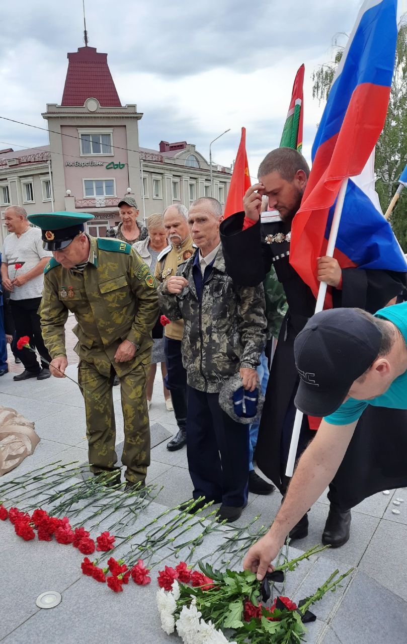 В Чистополе состоялся митинг, посвященный Дню памяти и скорби