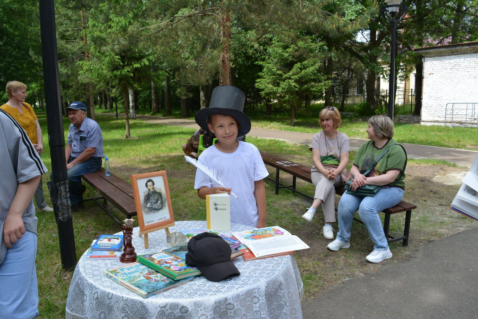 Игры, викторины: в Чистополе прошел Пушкинский день