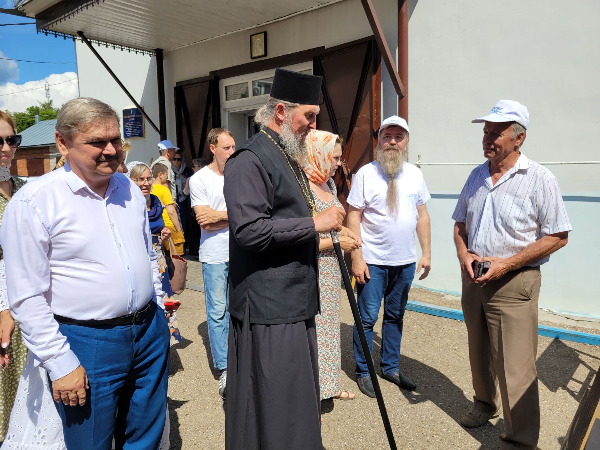 В Чистополе представили выставку пленэрных работ художников