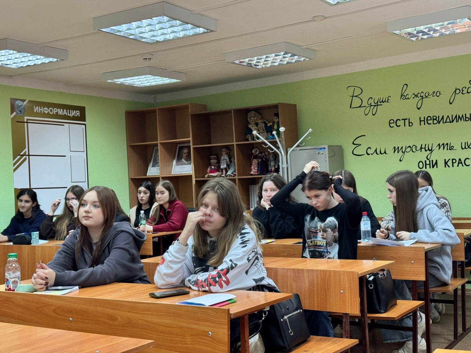 Для чистопольских студентов организовали интерактивную игру «Тайна интеллекта»