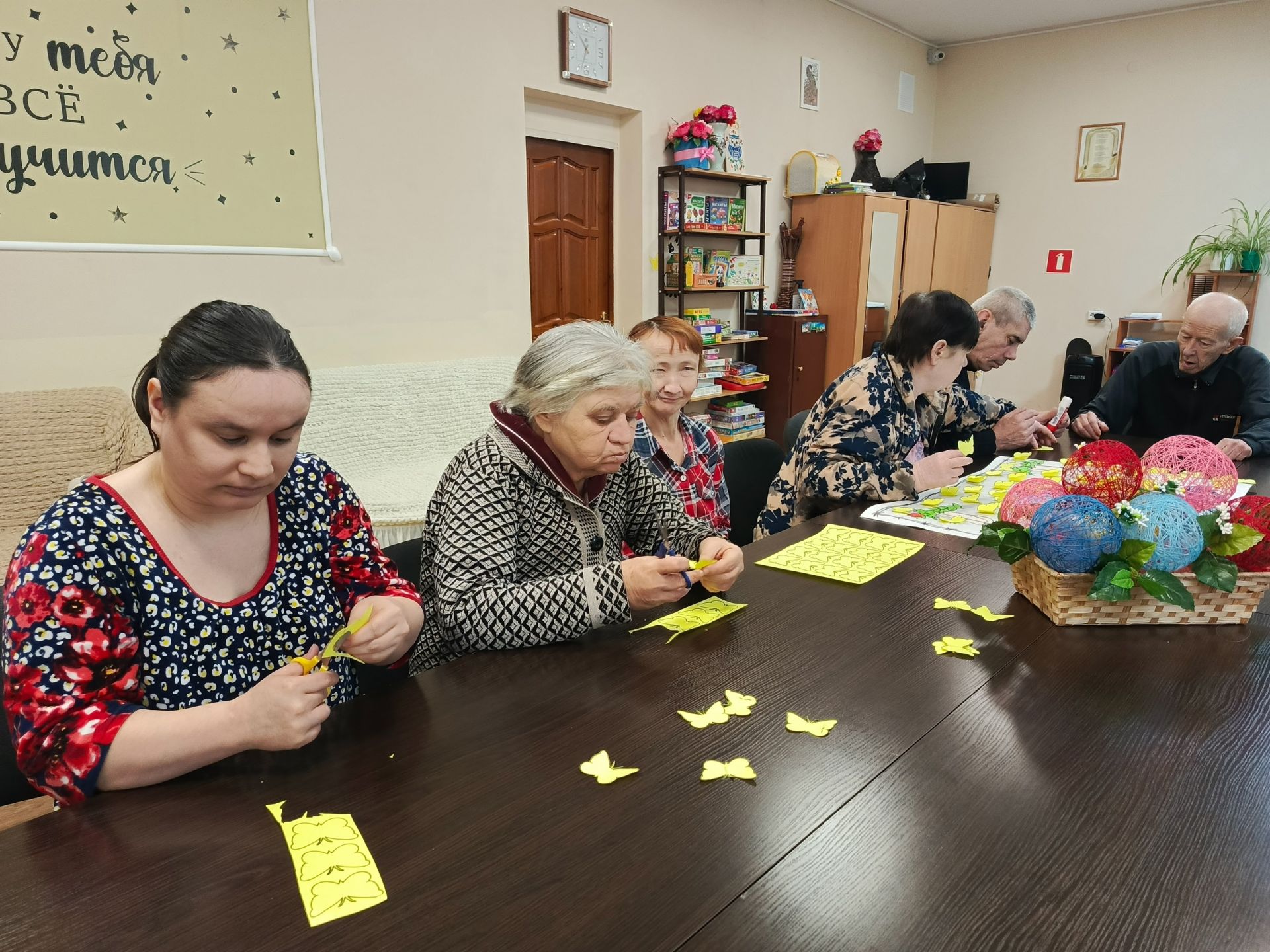 Получатели социальных услуг Чистопольского дома-интерната присоединились к акции «Бабочки памяти»