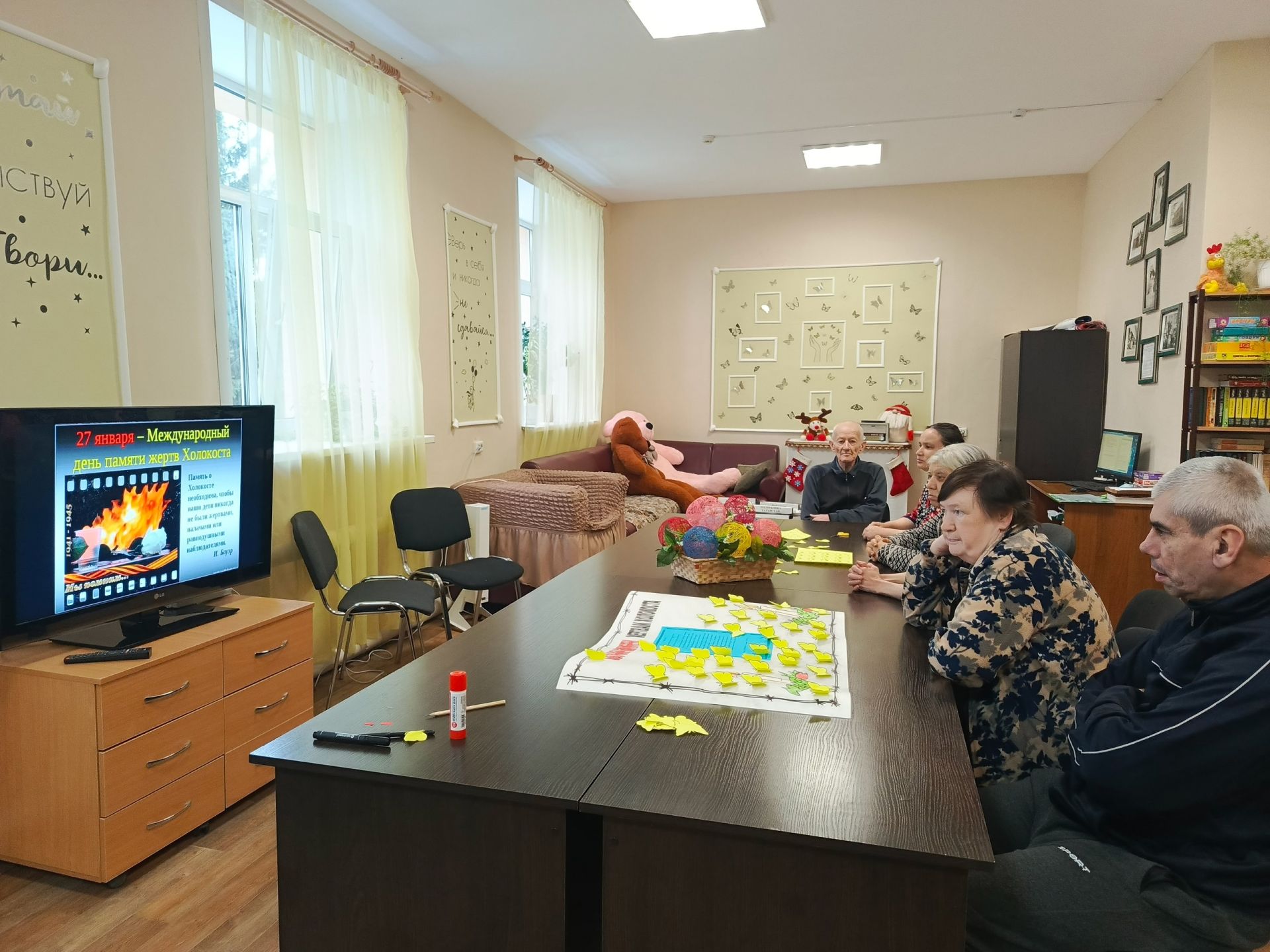 Получатели социальных услуг Чистопольского дома-интерната присоединились к акции «Бабочки памяти»