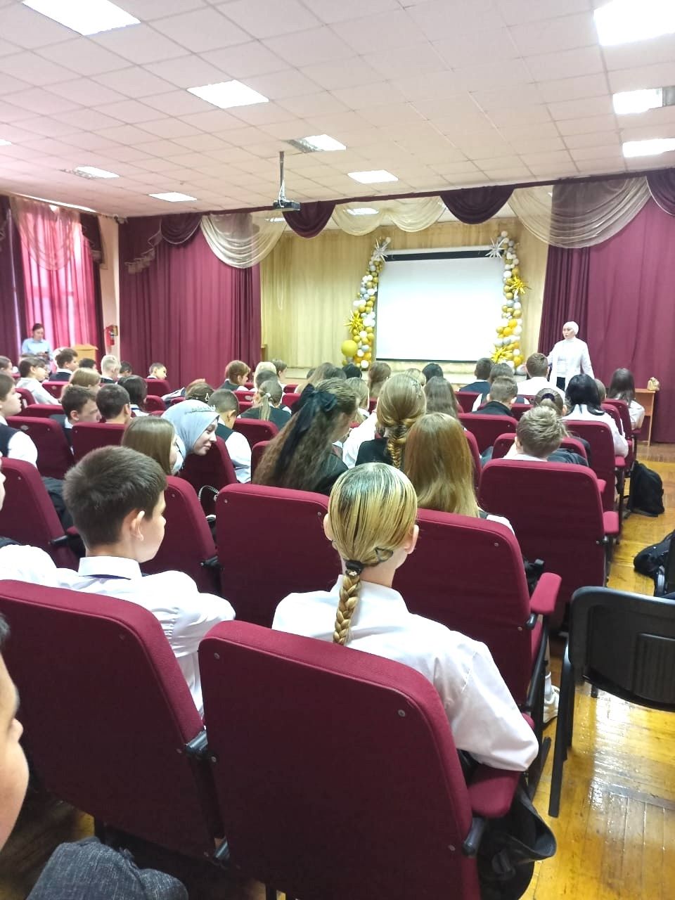 Алкоголь и энергетики: врач из Чистополя назвала главные угрозы для здоровья подростков