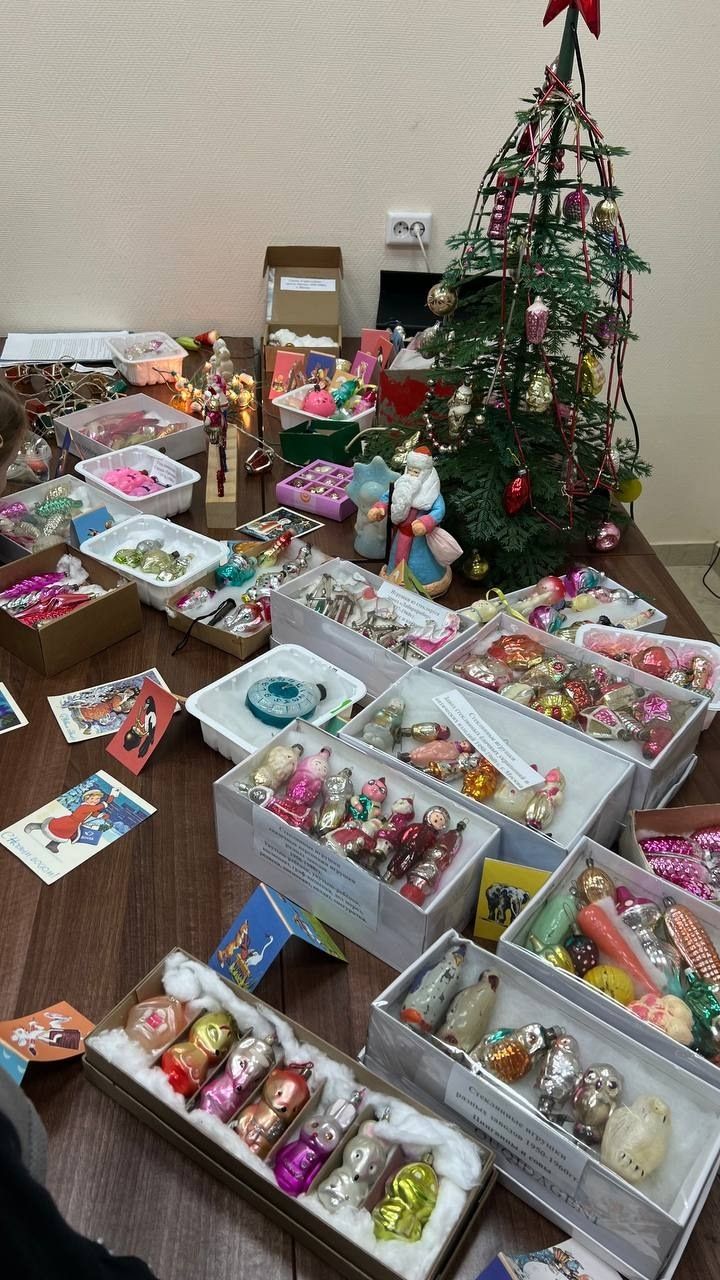 В воскресной школе Чистополя показали коллекцию старинных ёлочных игрушек