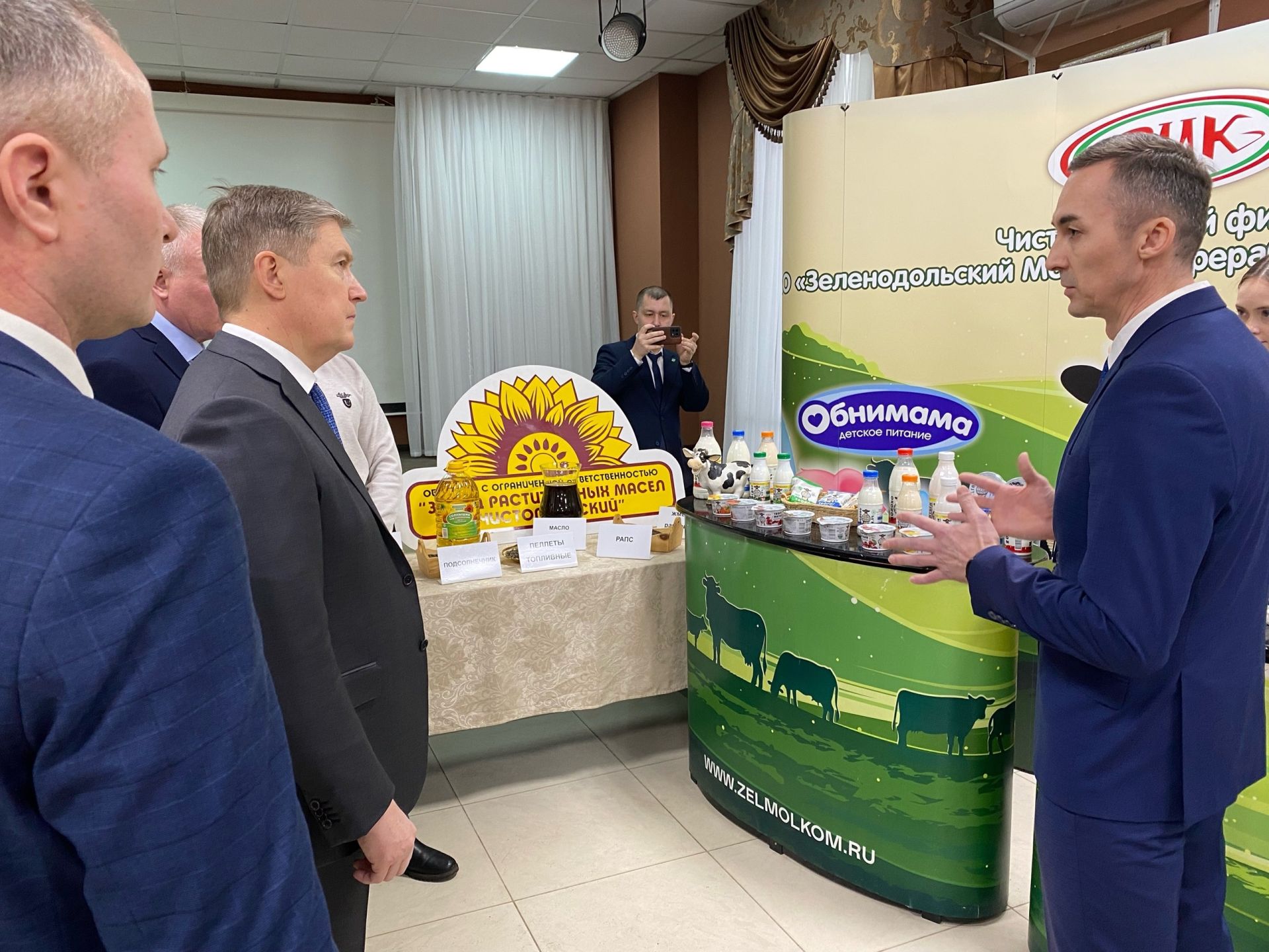 На выставке в Чистополе представили продукцию местных предприятий
