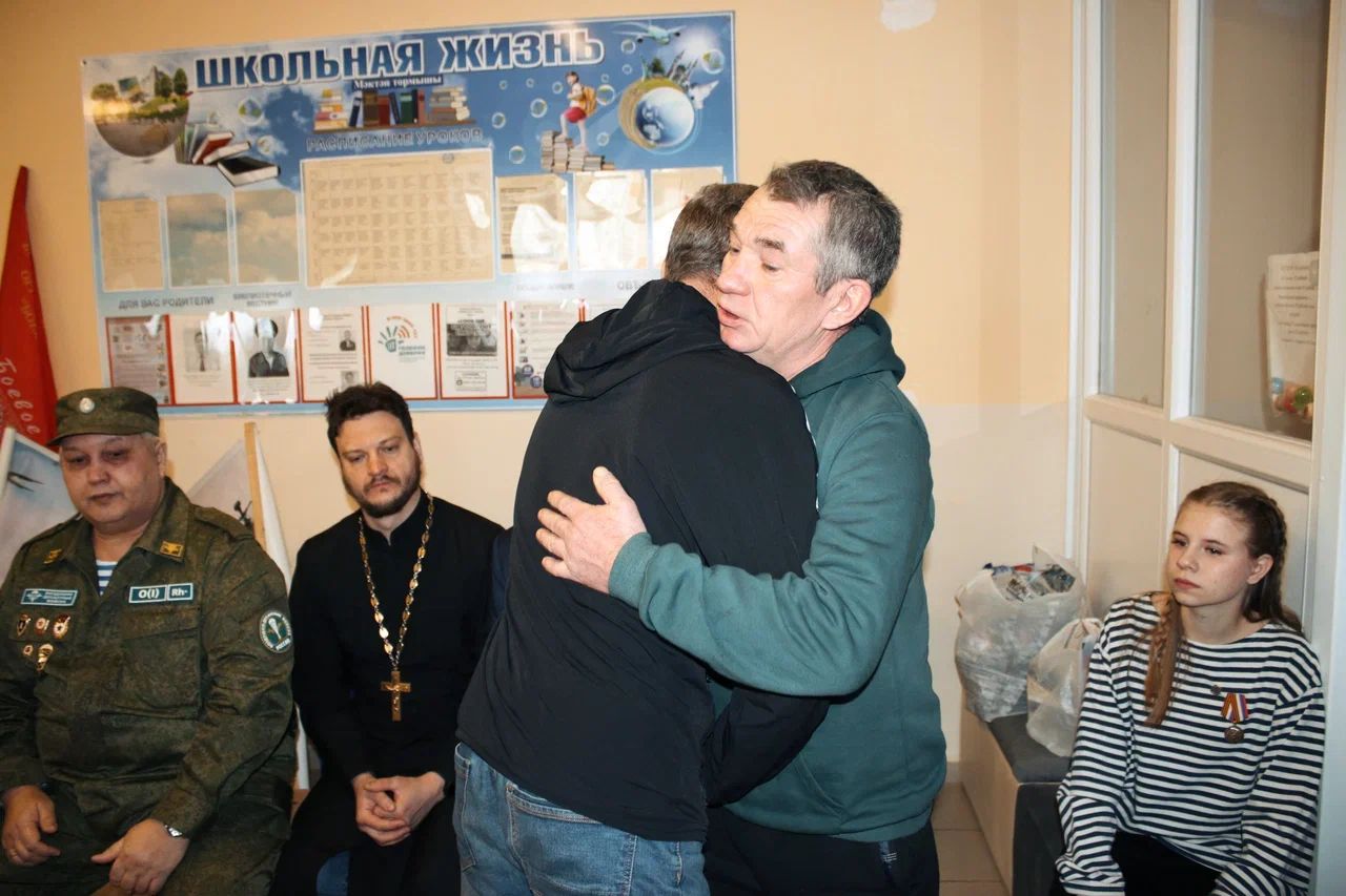 В Чистопольско-Высельской школе прошел «Урок Мужества»