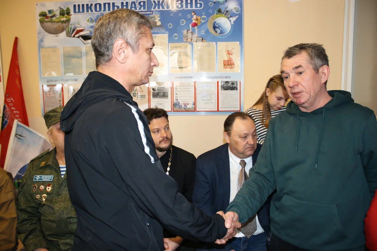 В Чистопольско-Высельской школе прошел «Урок Мужества»