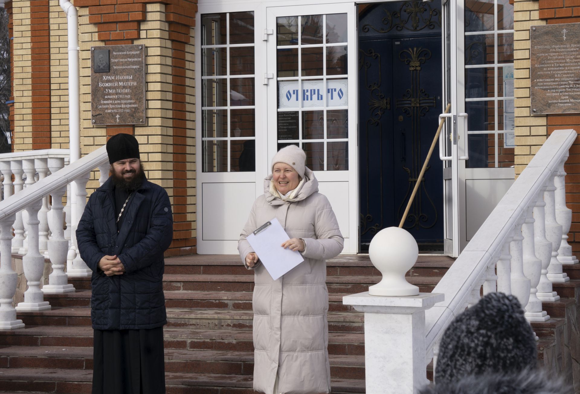 В Чистополе на территории храма «Умиление» для детей организовали праздник с играми и угощениями