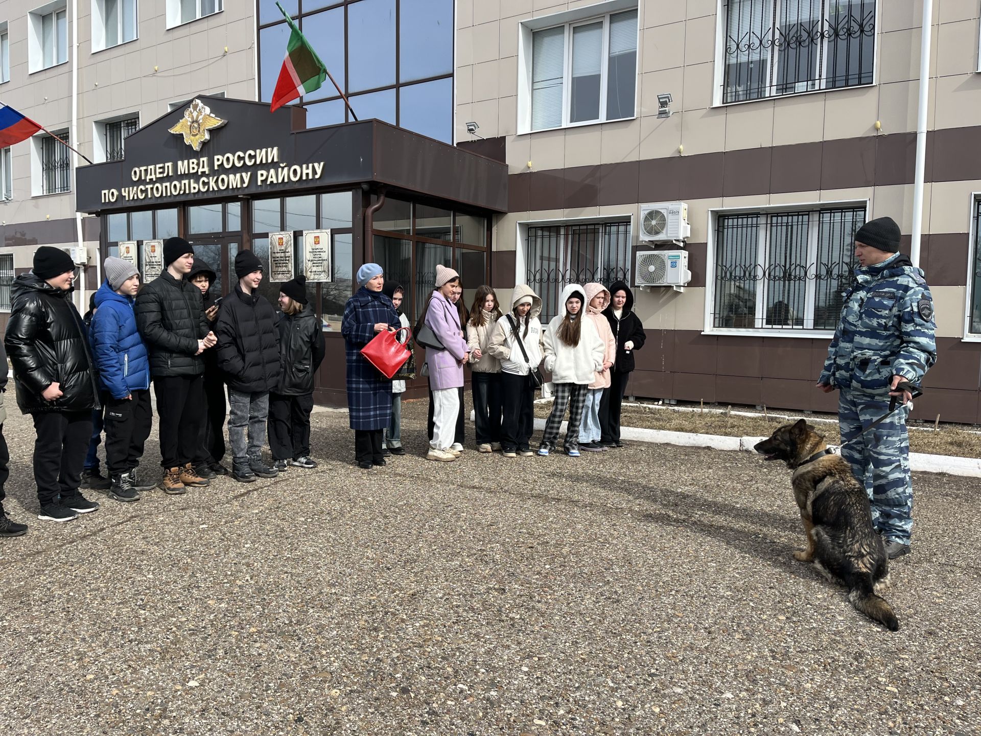 Чистопольские школьники узнали о работе полиции из первых уст