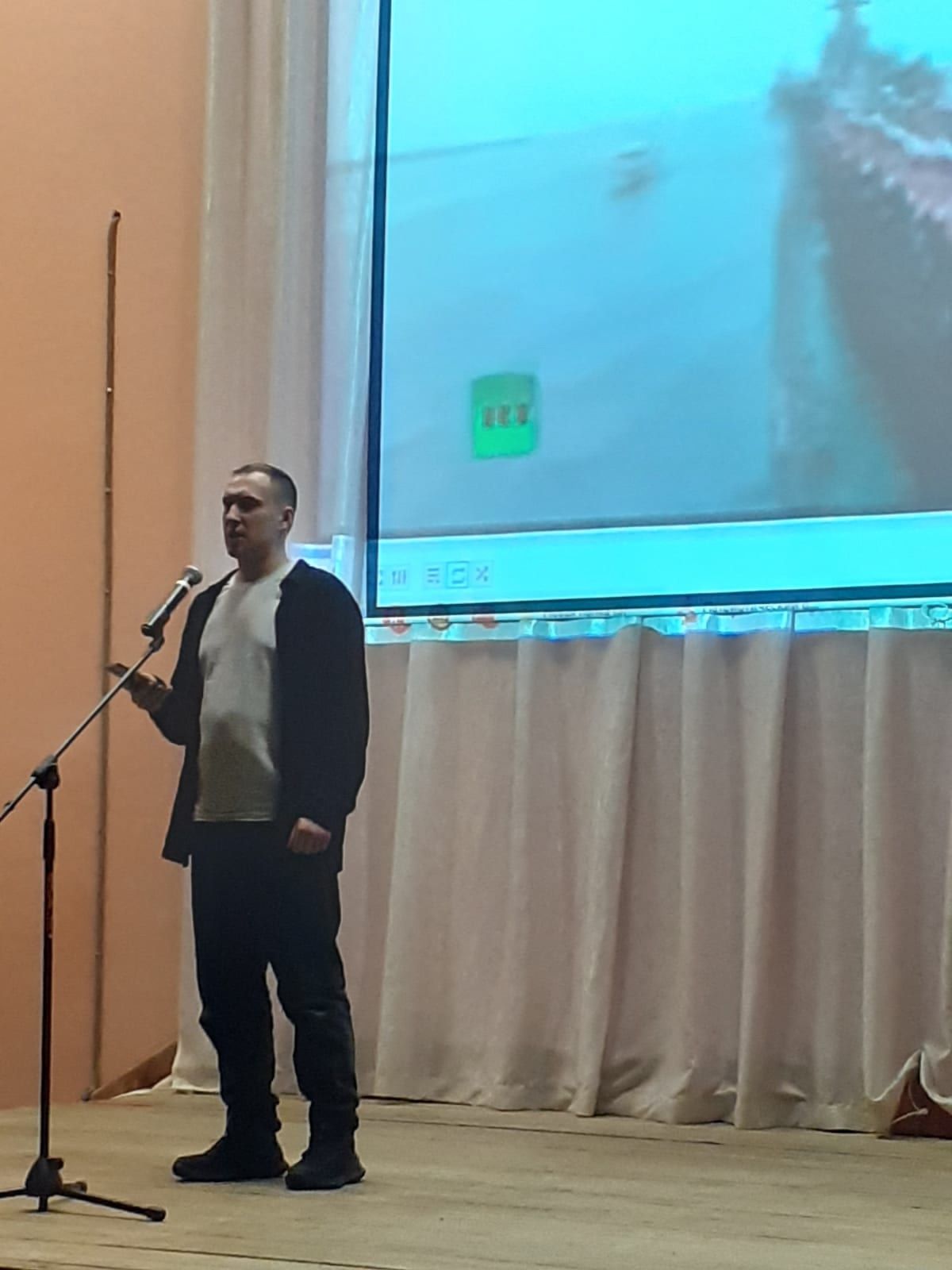 «Время выбрало их…»: мероприятие в Юлдузском Доме культуры посвятили мужеству и доблести защитников Родины