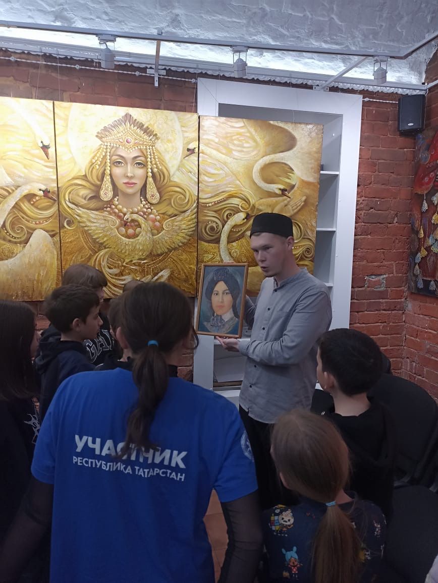 Юные гости Татарстана посетили Исламский центр в Чистополе