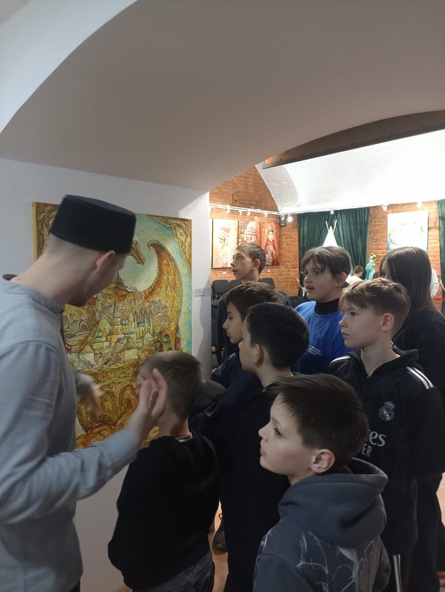 Юные гости Татарстана посетили Исламский центр в Чистополе