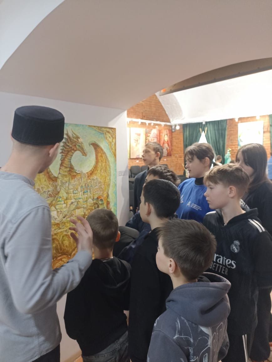 Юные гости Татарстана посетили Исламский центр в Чистополе