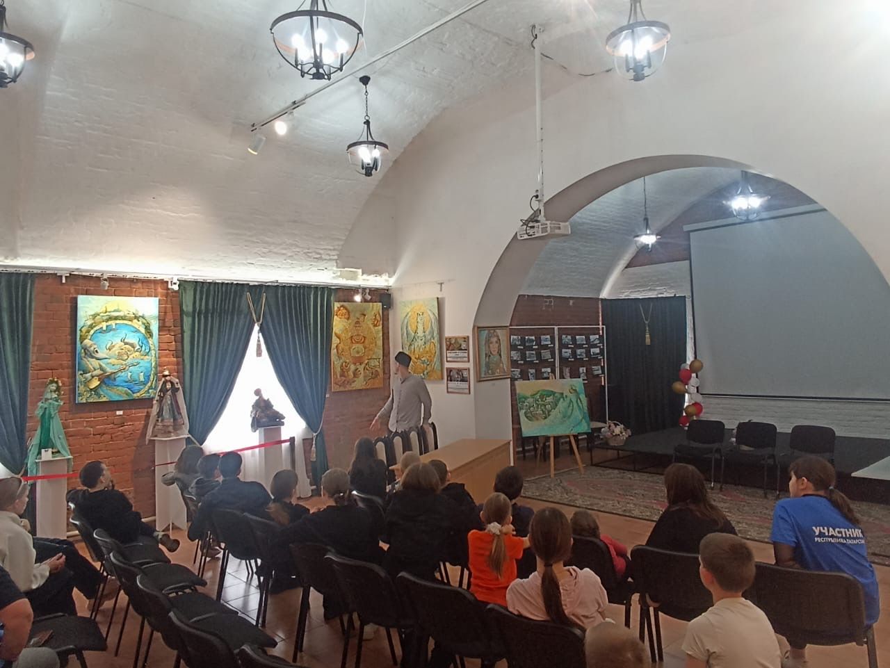 Юные гости Татарстана посетили Исламский центр в Чистополе