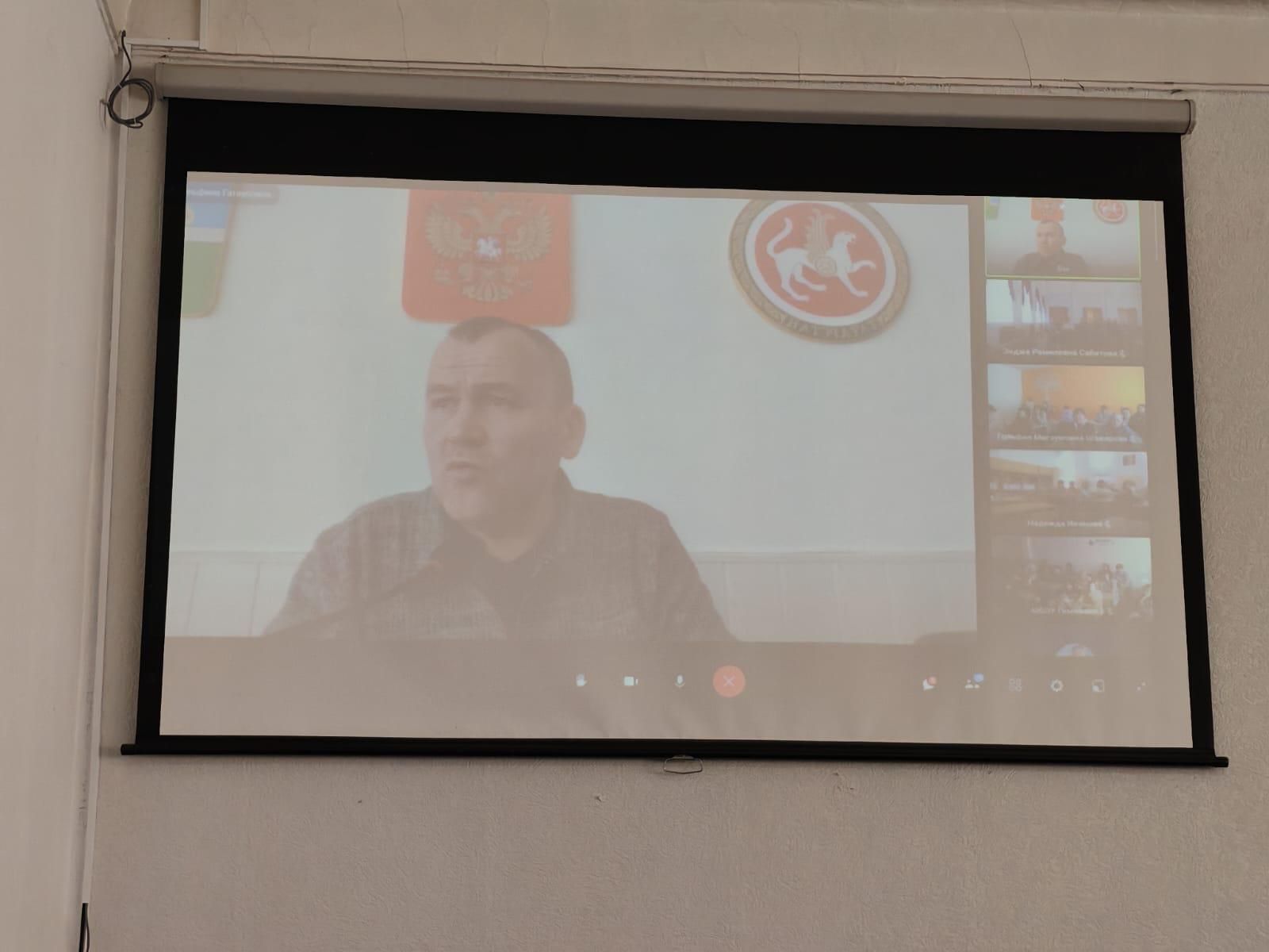 За рулем квадроцикла –дети: на масштабном родительском собрании в Чистополе обсудили, как не допустить трагедий на дороге