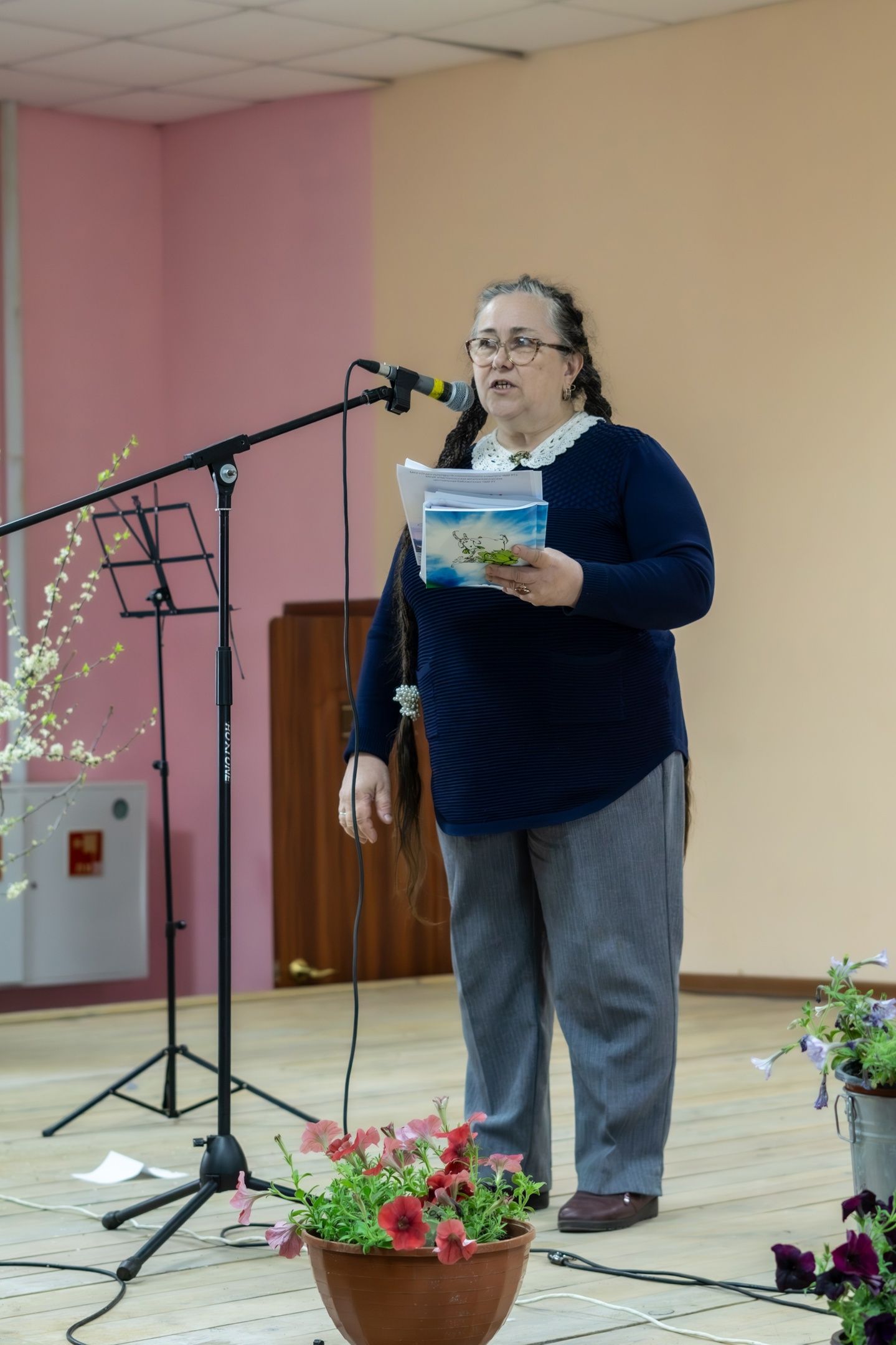 В селе Булдырь состоялся первый муниципальный конкурс-фестиваль «Поэтические родники. Булдырь-2025»