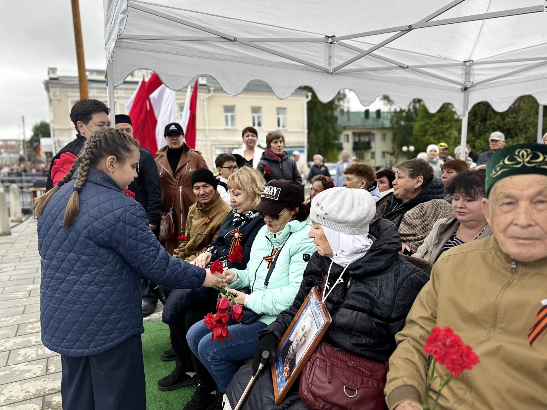 80 лет Победы в Великой Отечественной войне: Чистополь почтил память героев