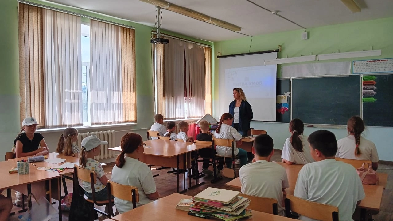 Для ребят Чистопольского района прошел интеллект-тур «Родной язык, как ты прекрасен»