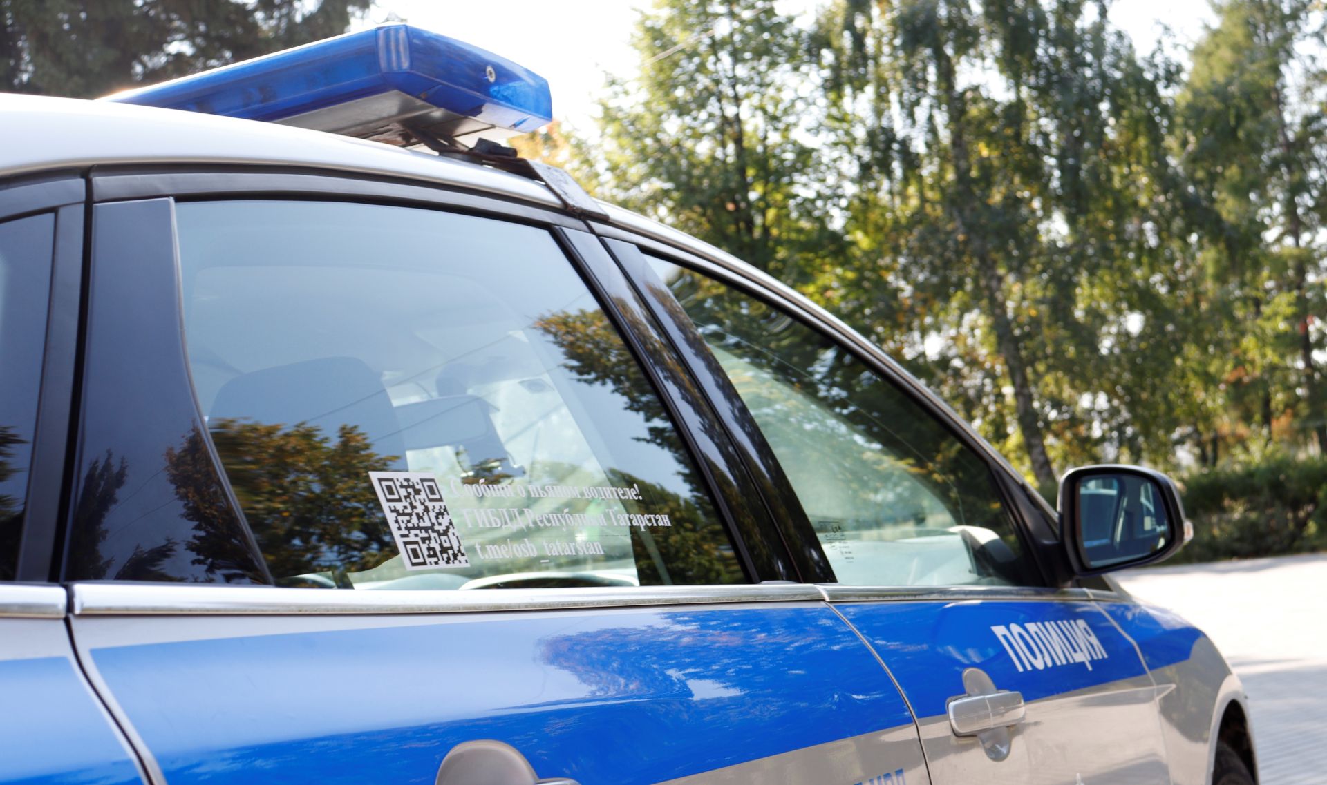 В Чистополе сотрудники Госавтоинспекции остановили автомобиль, которым управлял школьник