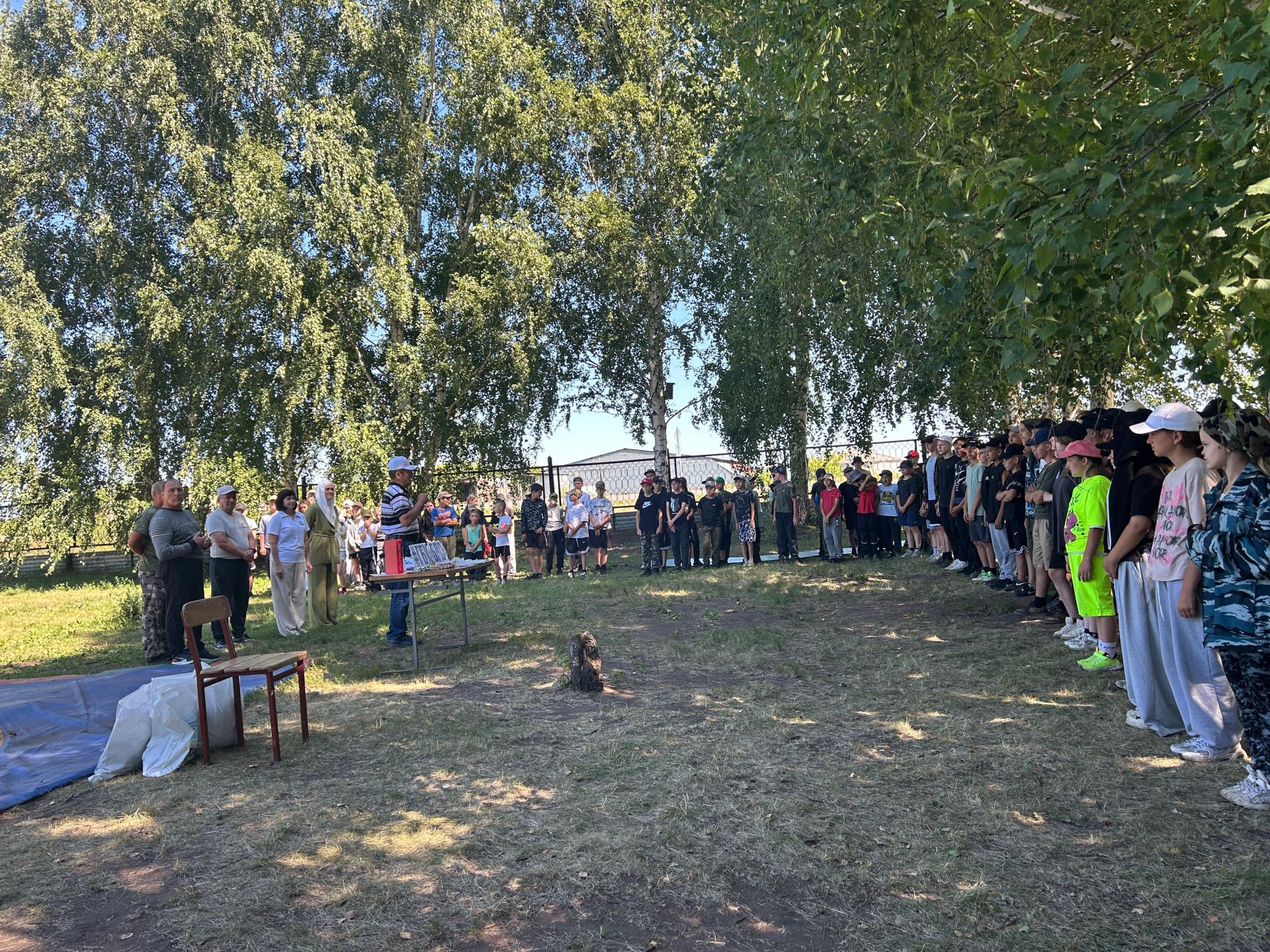 Для воспитанников палаточного лагеря провели урок безопасности под открытым