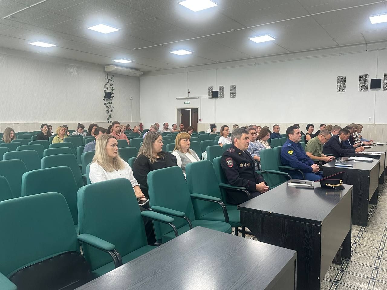 Дмитрий Иванов: Необходимо строго соблюдать финансовую дисциплину