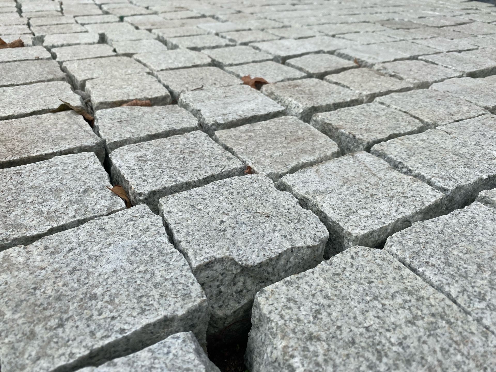 В Чистополе продолжается благоустройство улицы Ленина