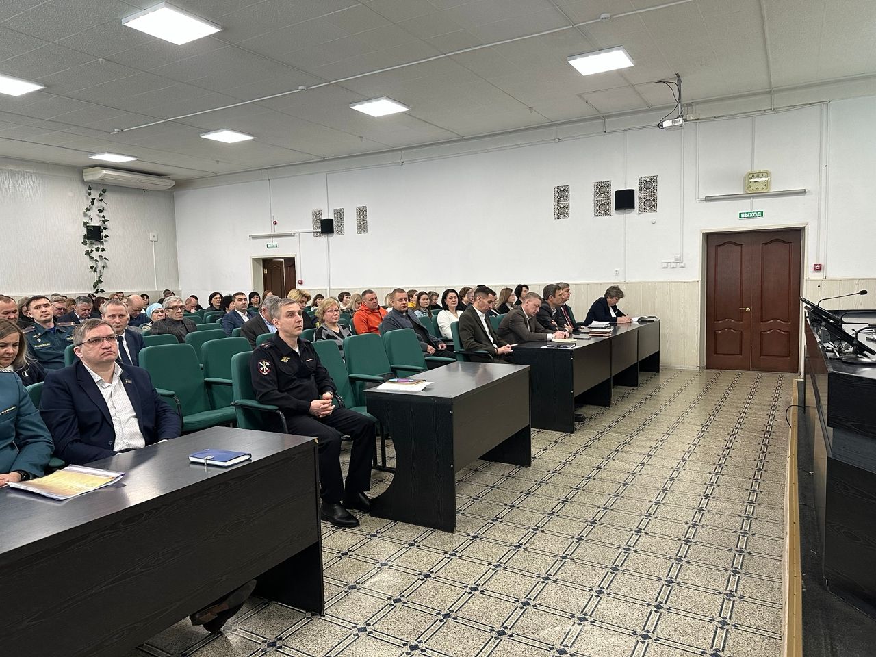 На планерке в Чистополе обсудили сельское хозяйство и оперативную обстановку