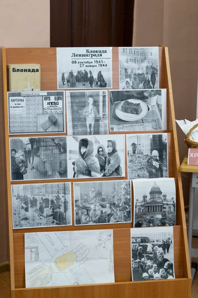 Через плакаты и стихи: чистопольские кадеты рассказали о подвиге Ленинграда