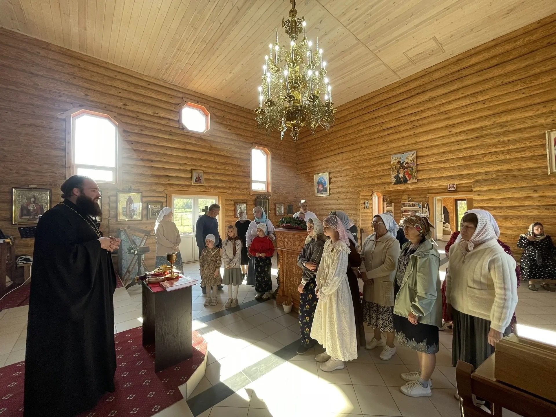 При храме Рождества Пресвятой Богородицы начался новый учебный год