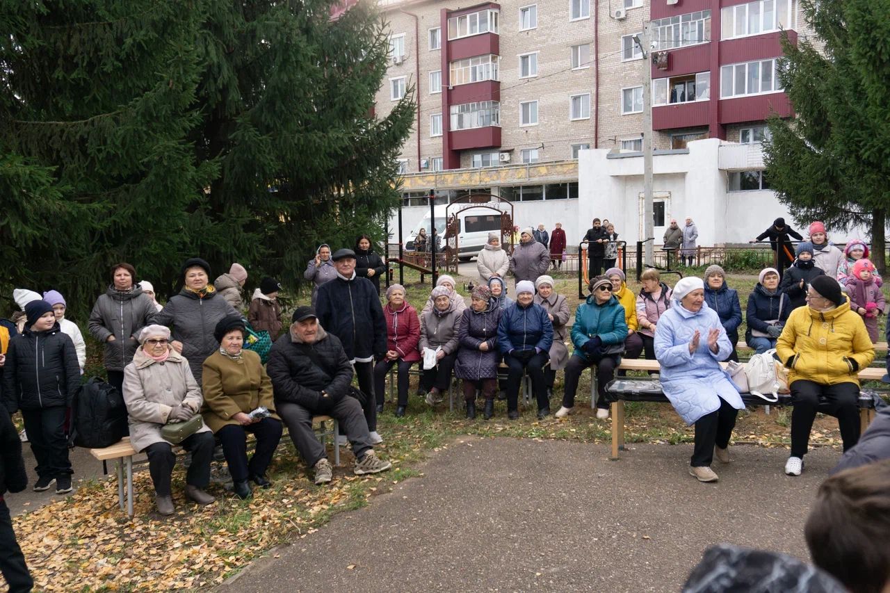После реконструкции открылся «Сквер на Зеленой» в Чистополе