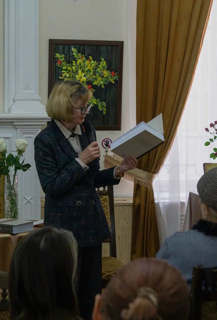 Надежда Валеева представила новую книгу об истории Чистопольского уезда
