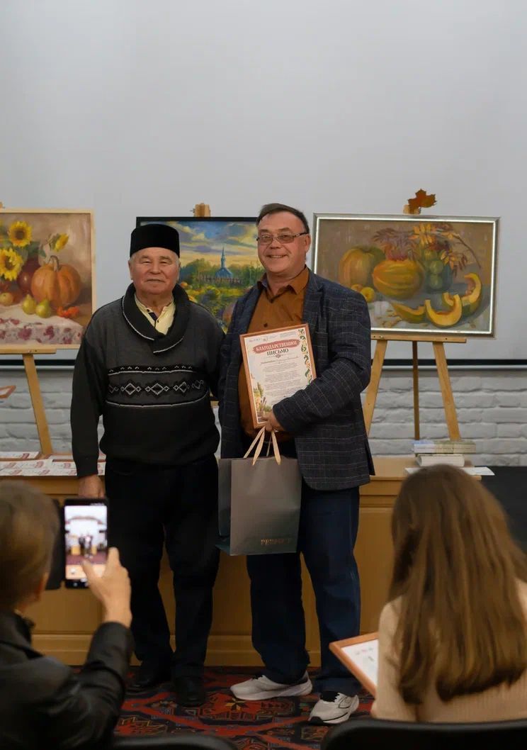 Чистайда Кызыл Ялан авылының 100 еллыгына багышланган күргәзмә ачылды