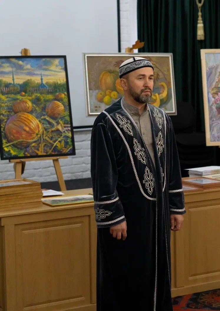 Чистайда Кызыл Ялан авылының 100 еллыгына багышланган күргәзмә ачылды