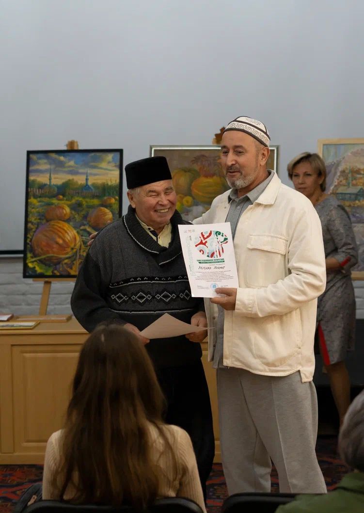 Чистайда Кызыл Ялан авылының 100 еллыгына багышланган күргәзмә ачылды