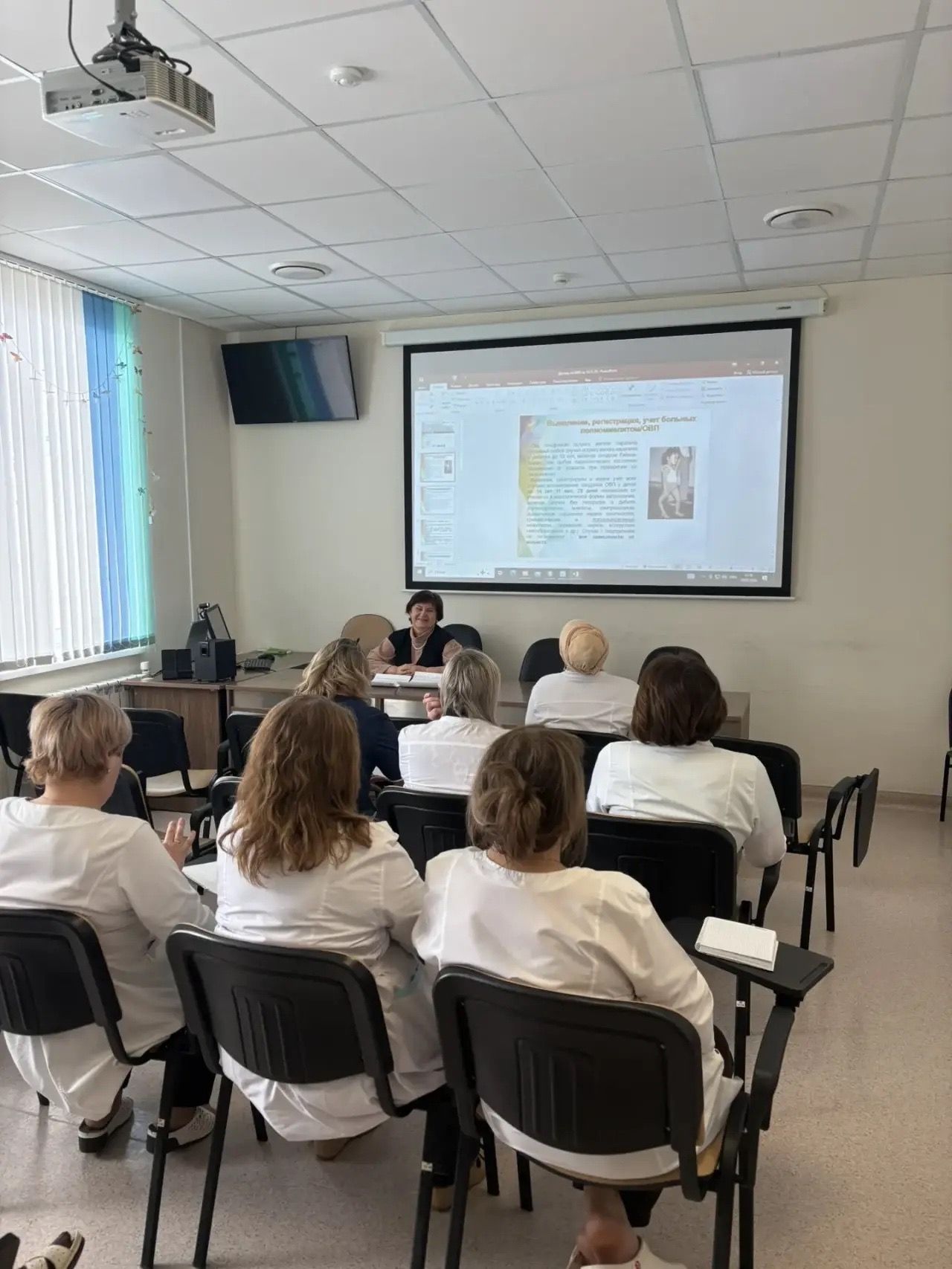 Чистай педиатрлары полиомиелитны кисәтү чаралары турында фикер алыштылар