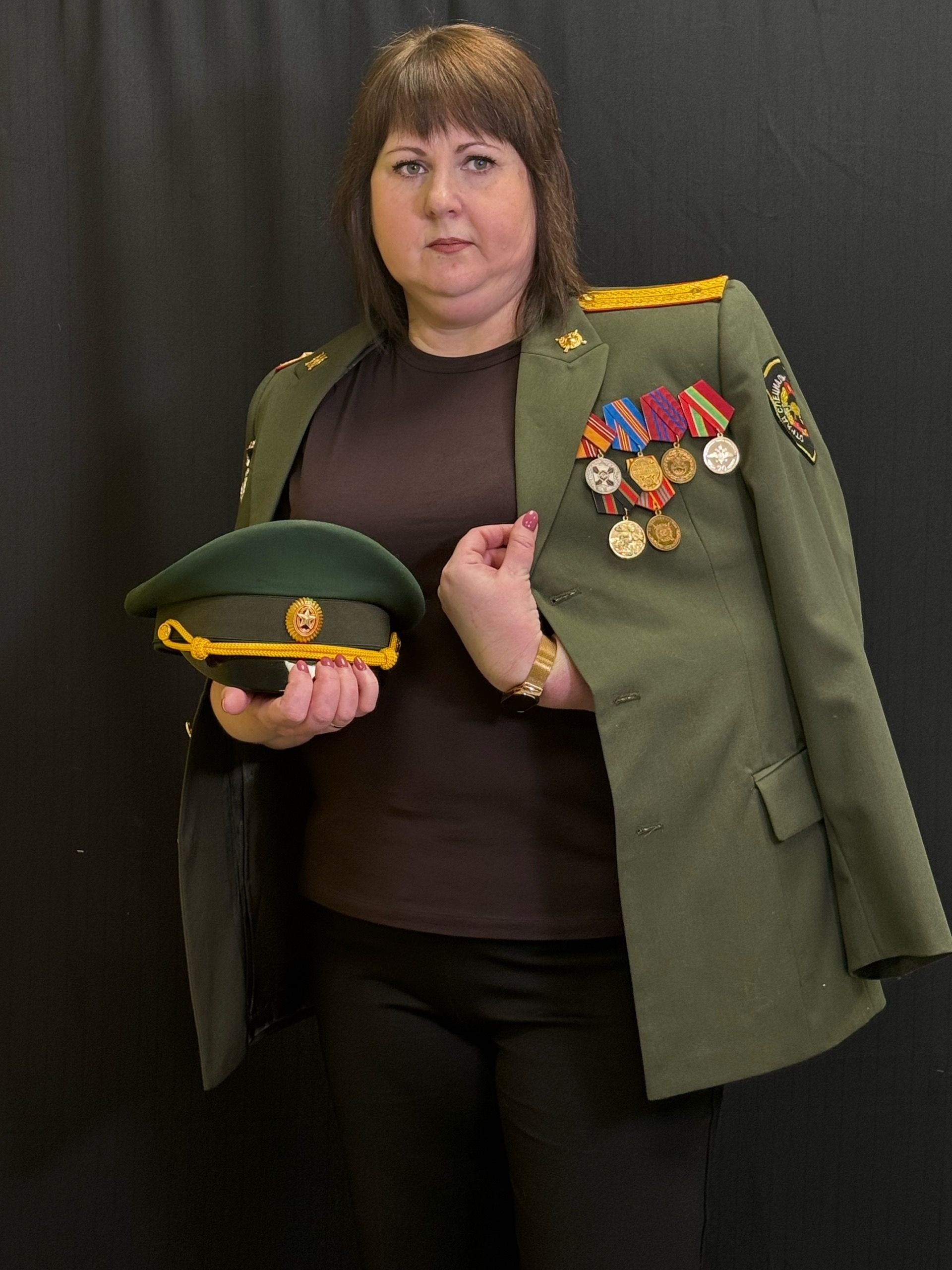 Герой кителе: Чистайда махсус хәрби операциядә катнашучыларның гаиләләре өчен үзенчәлекле фотосессия булды