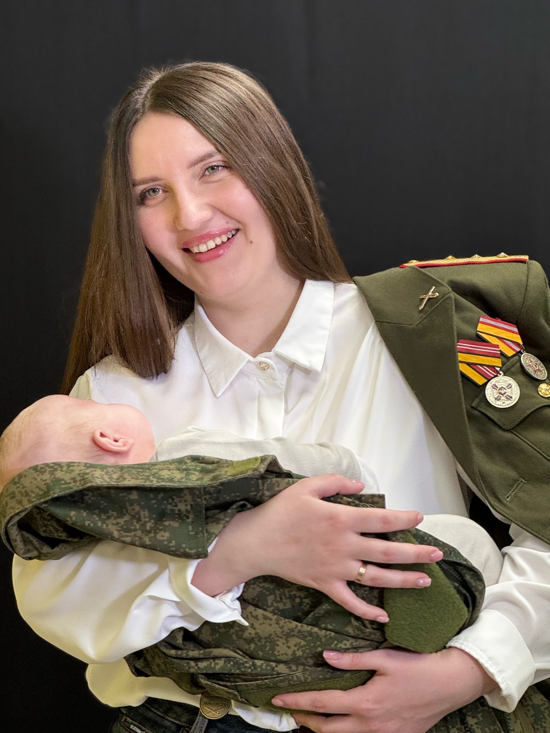 Герой кителе: Чистайда махсус хәрби операциядә катнашучыларның гаиләләре өчен үзенчәлекле фотосессия булды