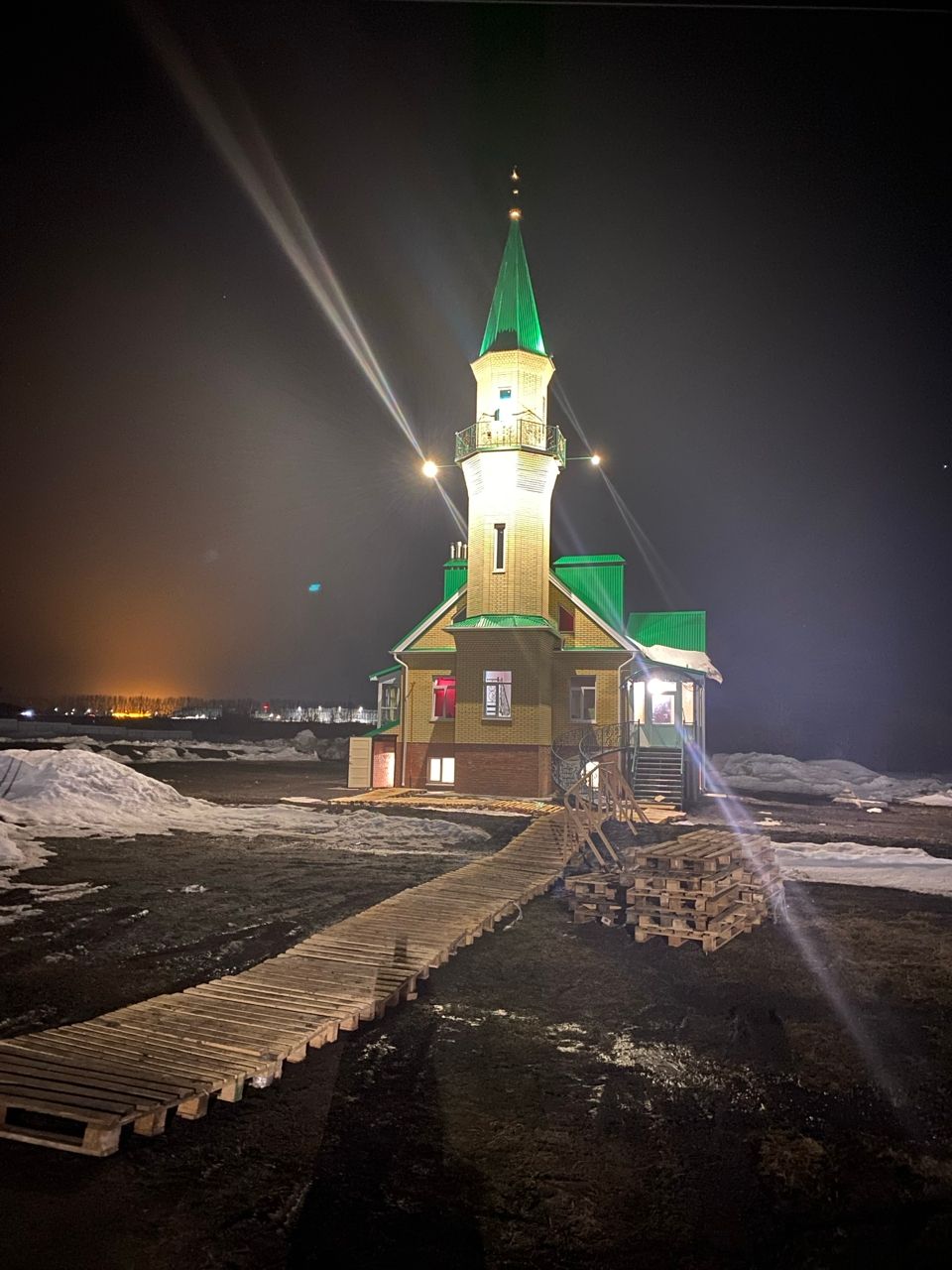 В поселке Юлдуз в Чистопольском районе провели большой ифтар в новой мечети