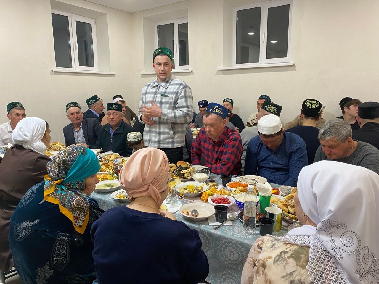 Чистай районы Йолдыз поселогында  яңа мәчеттә зур ифтар уздырдылар