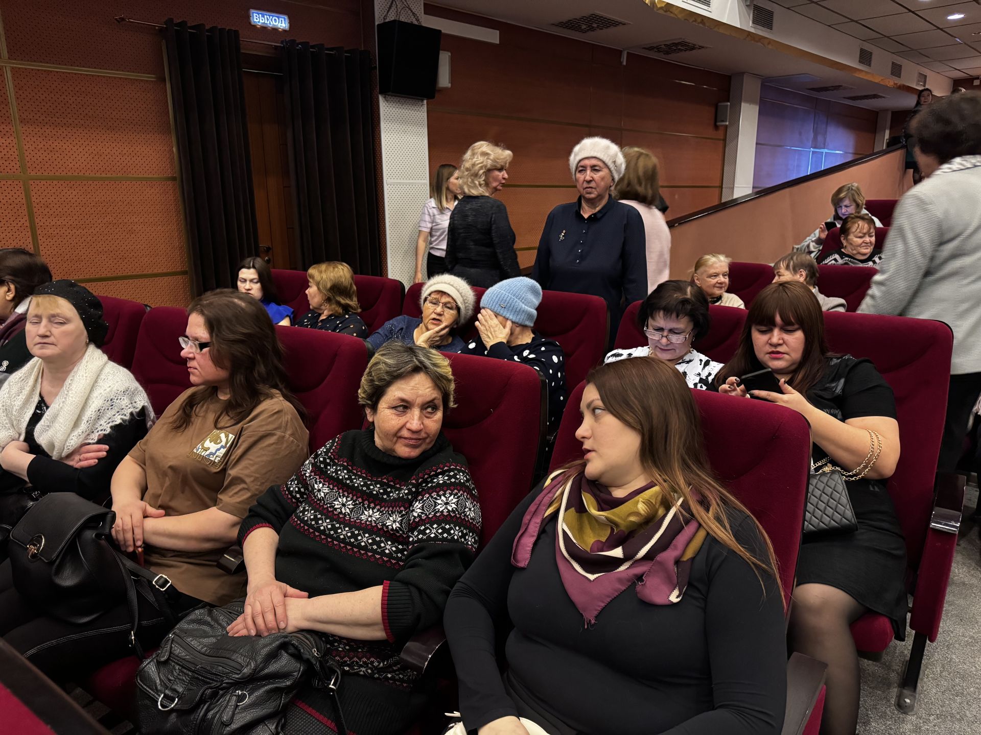 В Чистополе прошёл праздничный концерт «Ещё одно признание в любви» в честь 8 Марта