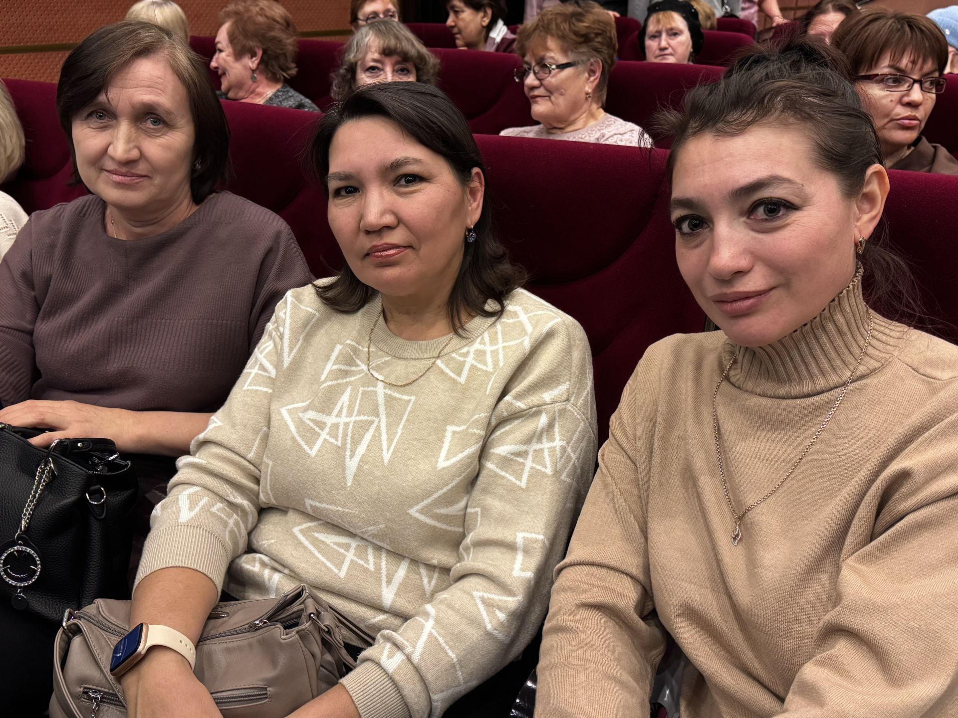 В Чистополе прошёл праздничный концерт «Ещё одно признание в любви» в честь 8 Марта