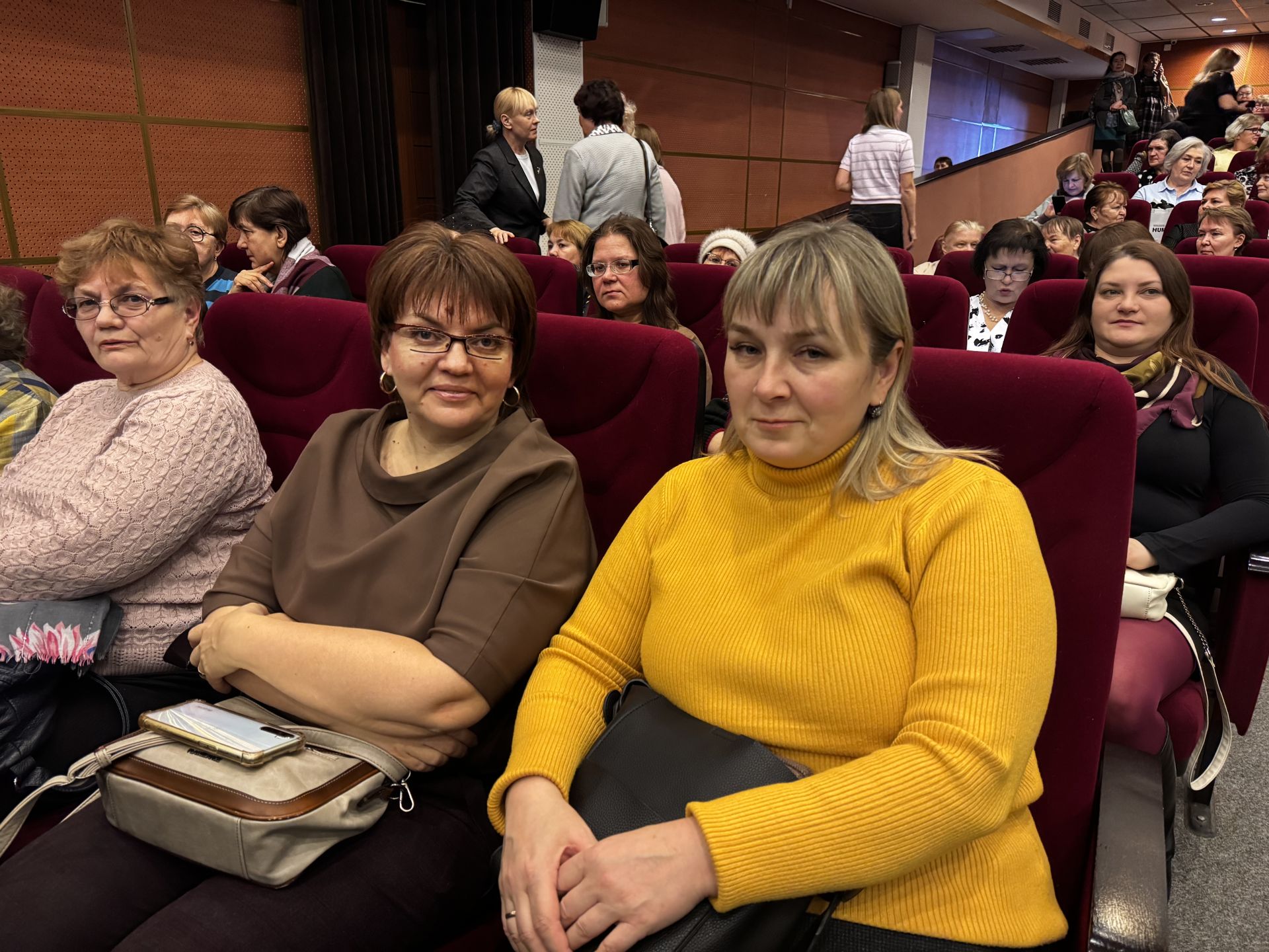В Чистополе прошёл праздничный концерт «Ещё одно признание в любви» в честь 8 Марта