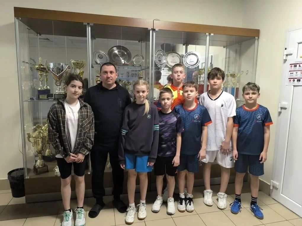Чистопольские бадминтонисты завоевали серебро и бронзу на республиканских соревнованиях «Бадминтонные надежды Татарстана»