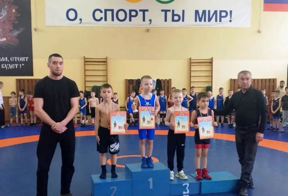 «Батыр»да геройны искә алдылар: Михаил Кузниковка багышланган грек-рим көрәше буенча турнир булды