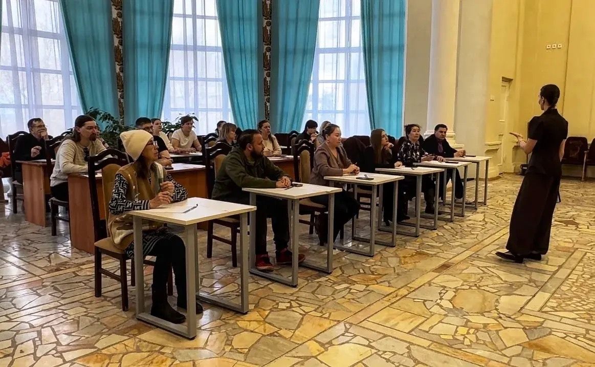 Чистопольцы присоединились к «Тотальному диктанту на татарском языке»