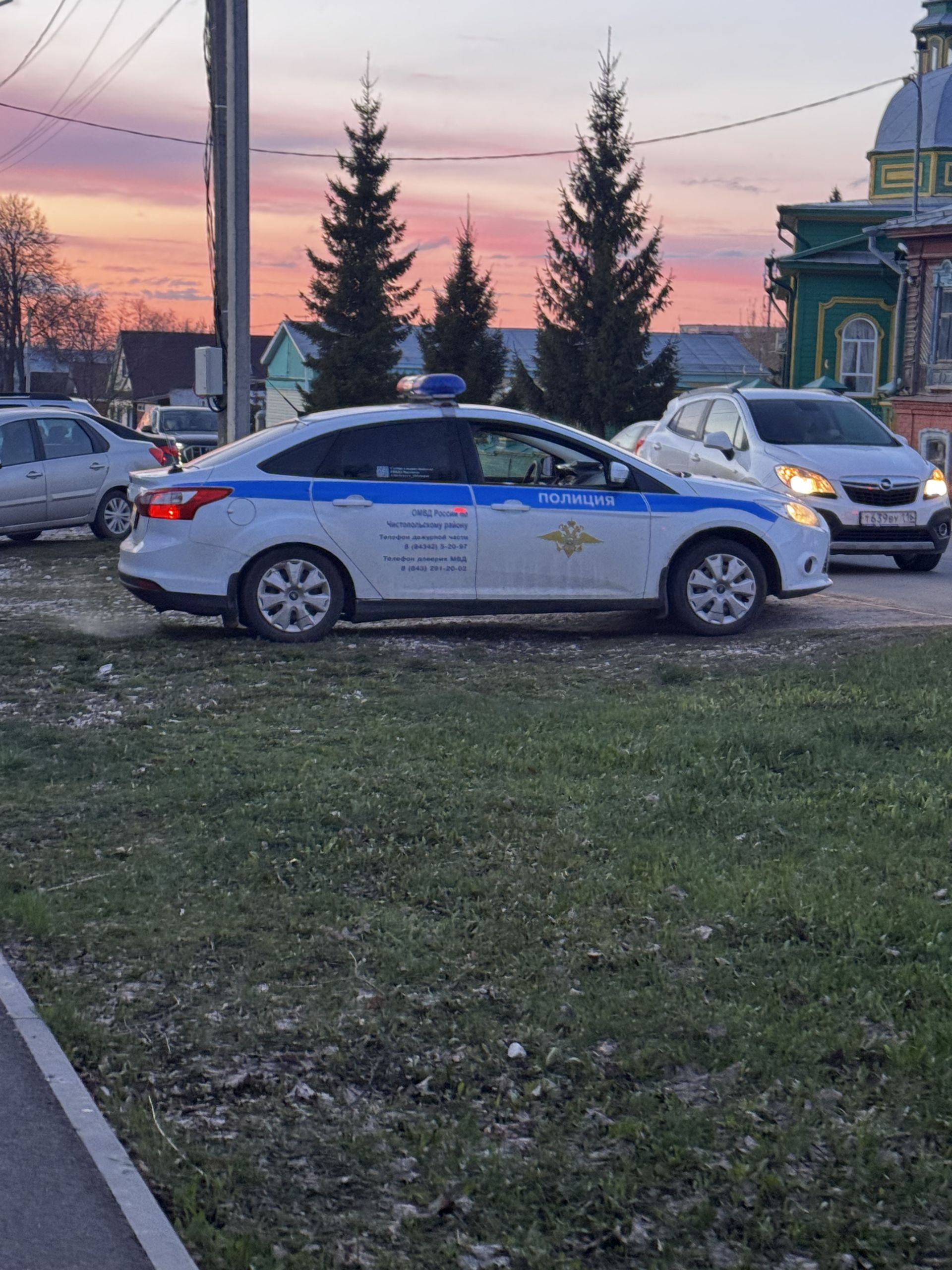 В Чистополе столкнулись две легковушки