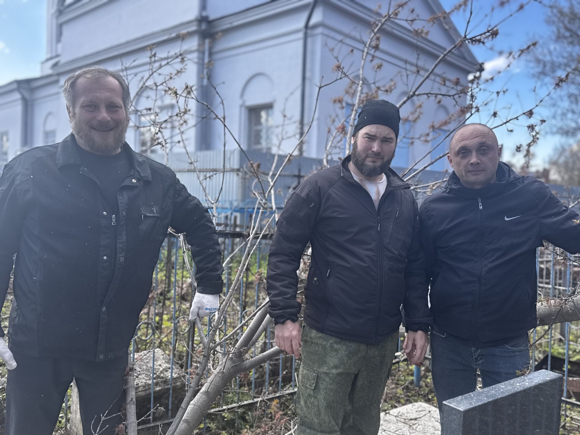 В Чистополе прошёл масштабный субботник на Центральном бульваре