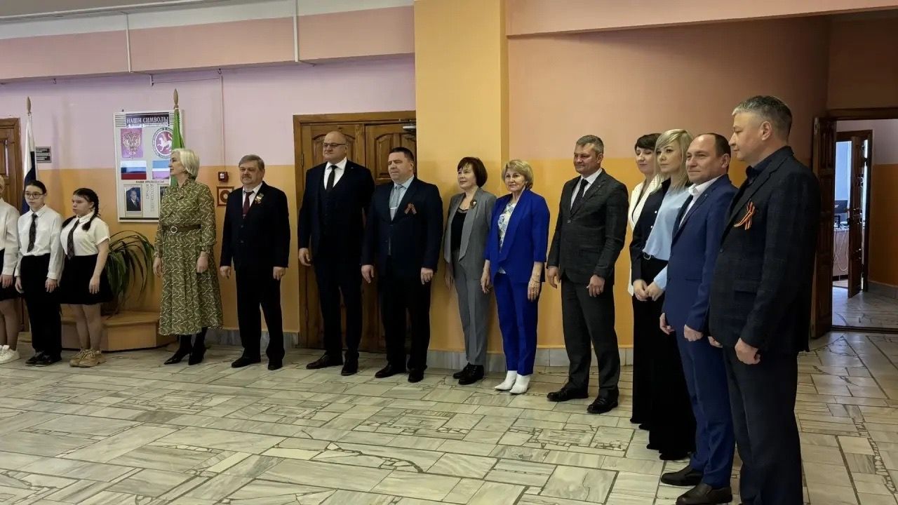 В чистопольской школе открыли обновлённый энергокласс